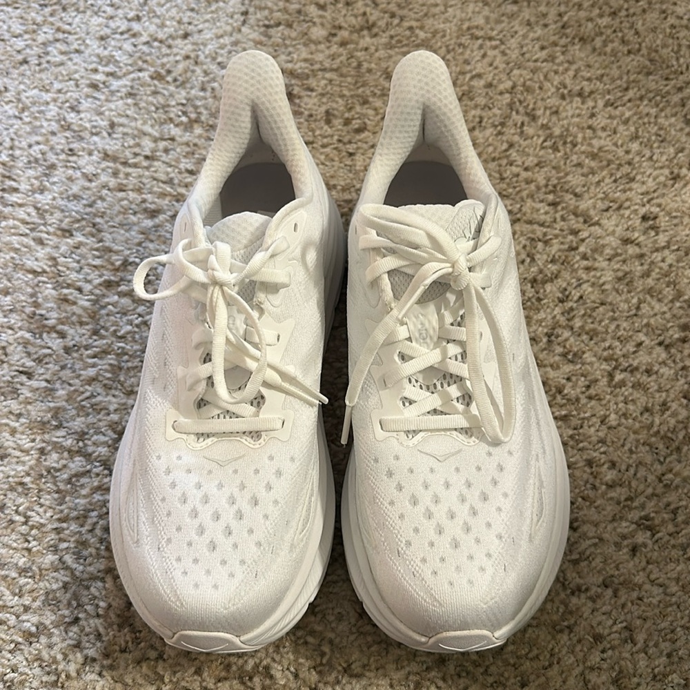Hoka Clifton 9 white womens size 9 like new